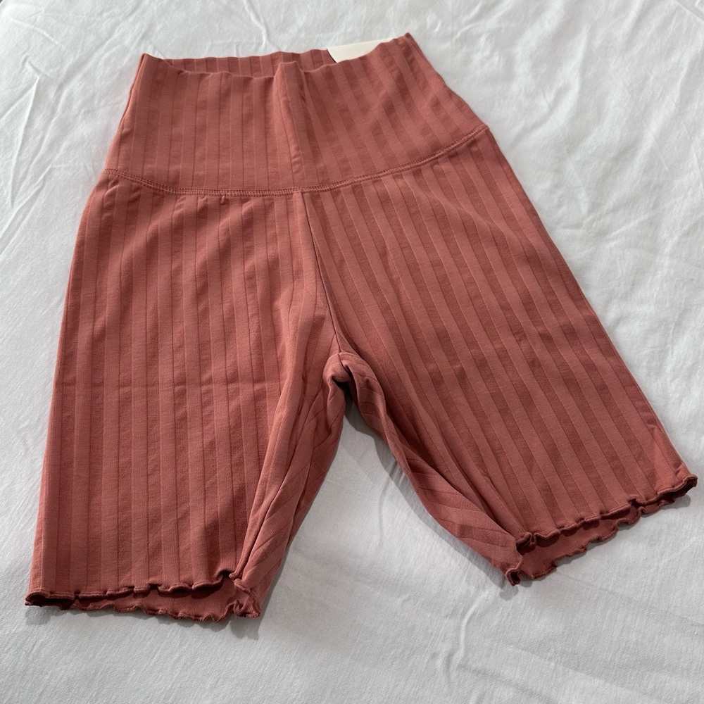 OFFLINE by Aerie Hi-Rise Women’s Bike Short Size S (NWT)